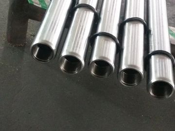 De Holle Zuigerstang van de metaalstaaf voor Hydraulische Machine, de Bar van de Staalpijp